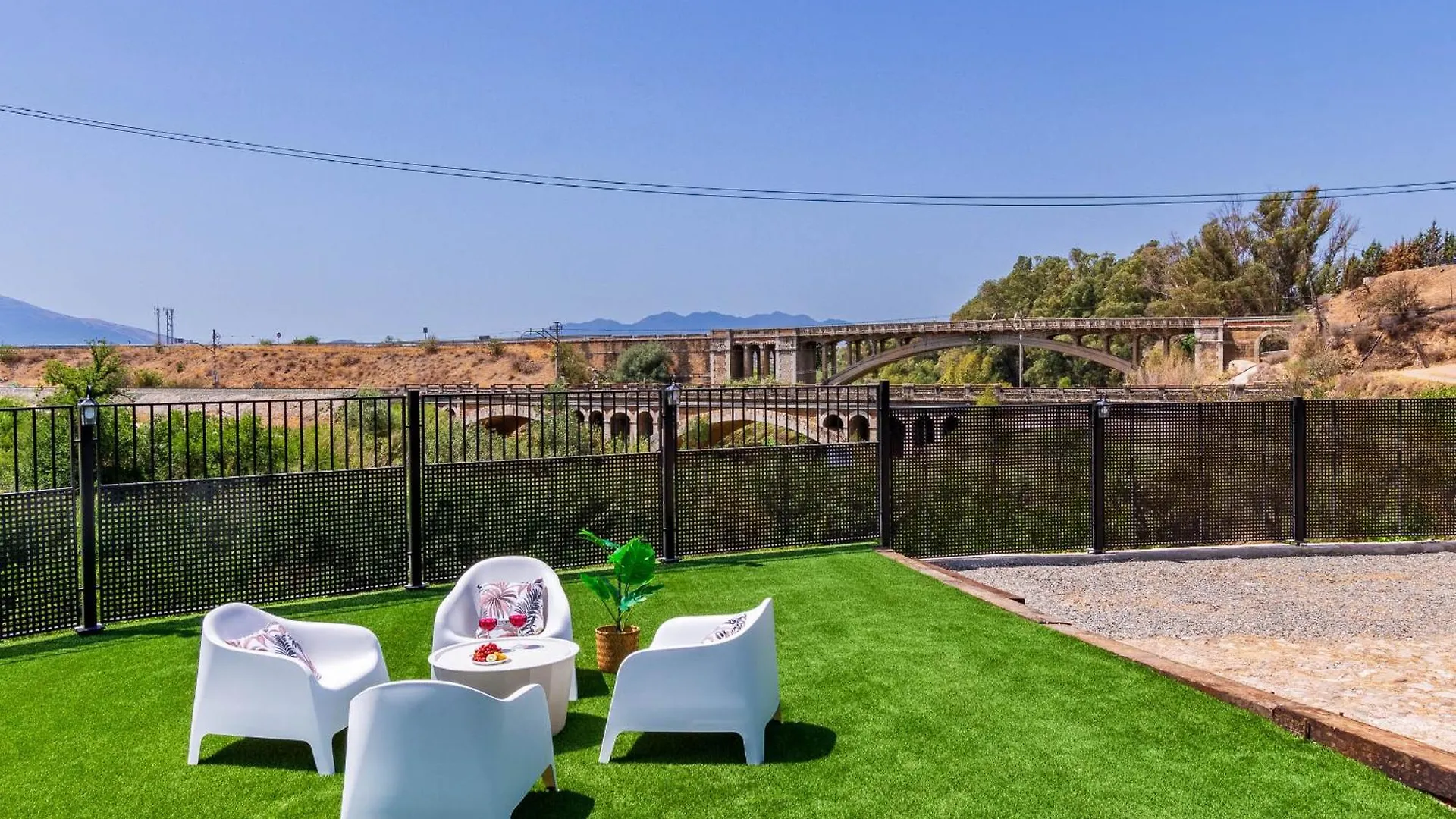 Holiday home Casa Rural El Puente Pizarra Spain