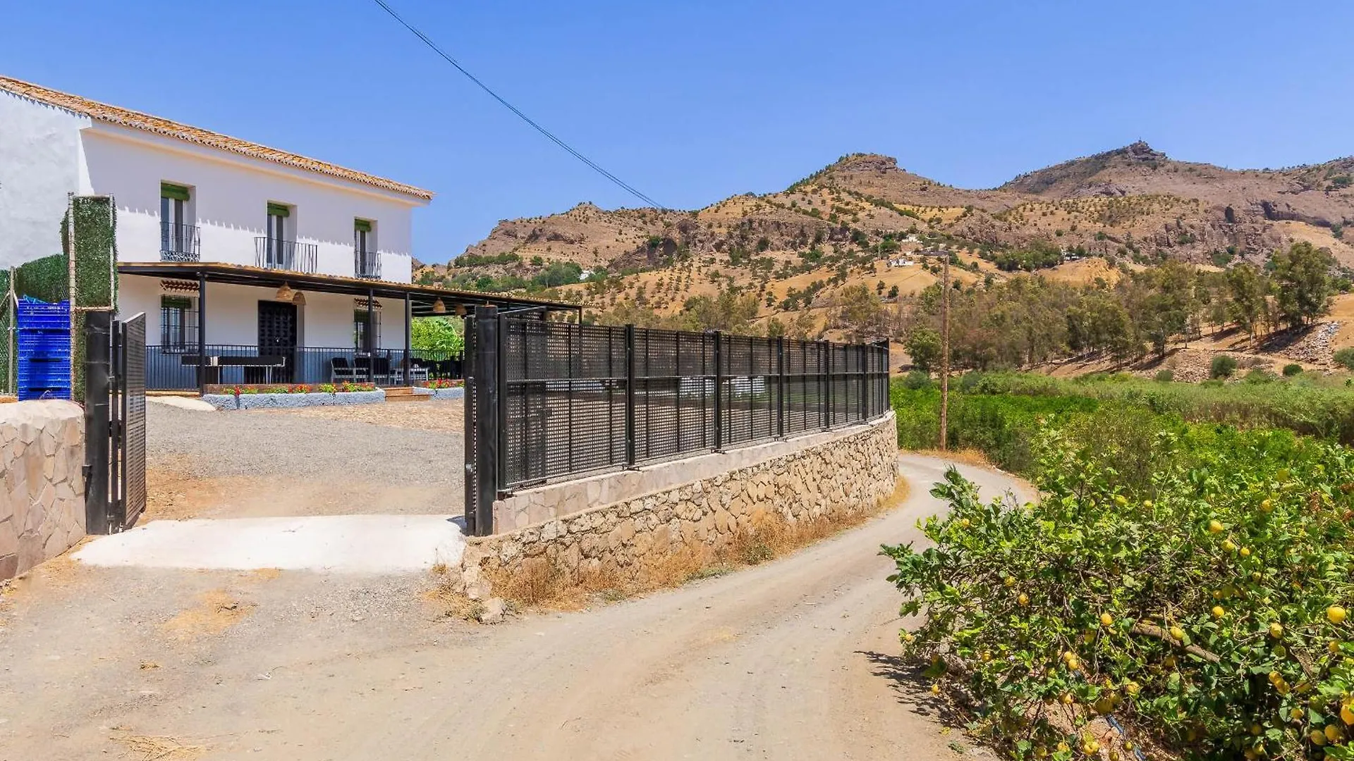 Casa Rural El Puente Pizarra 0*,  Španělsko